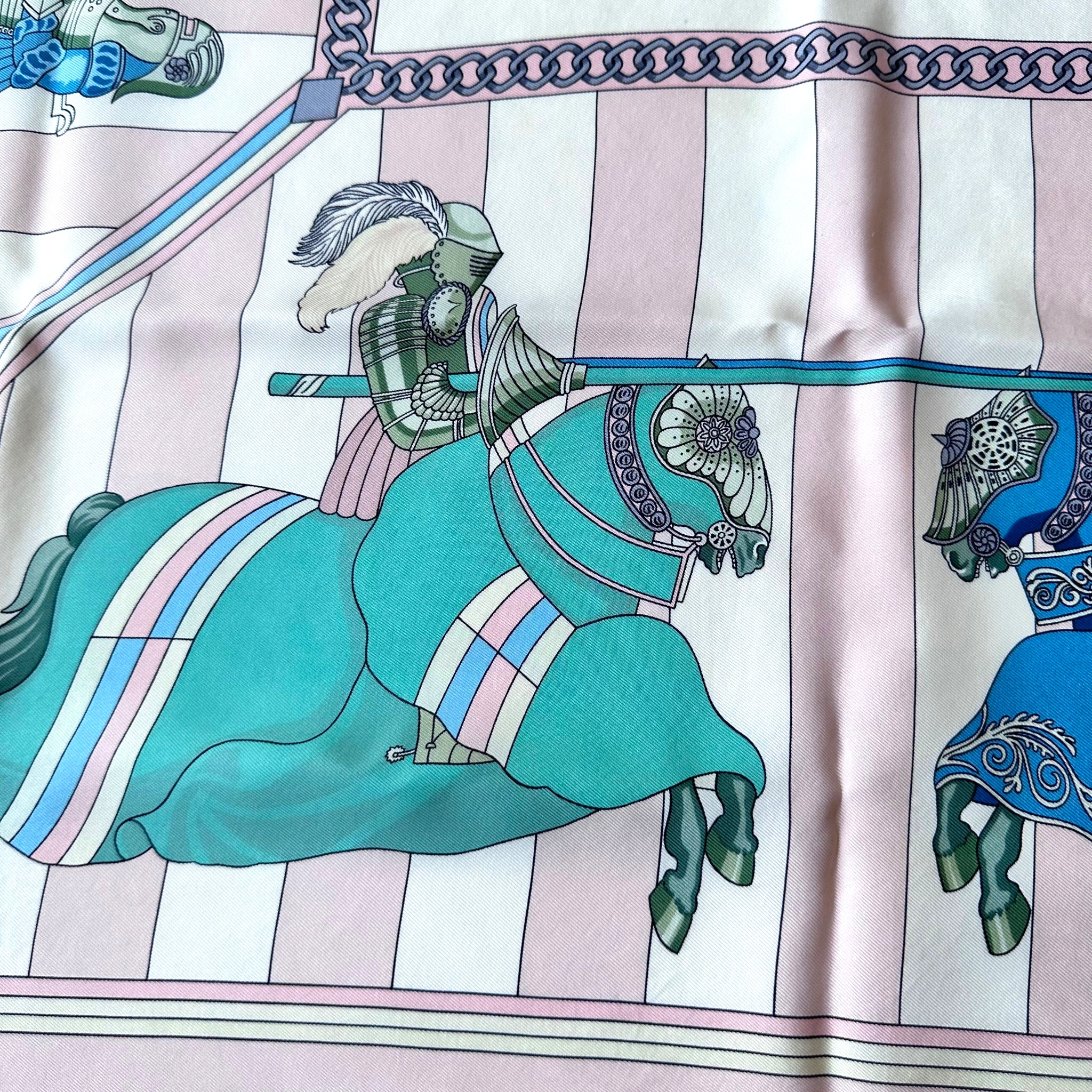 Feathered Shocks - HERMES SCARF 90 CM