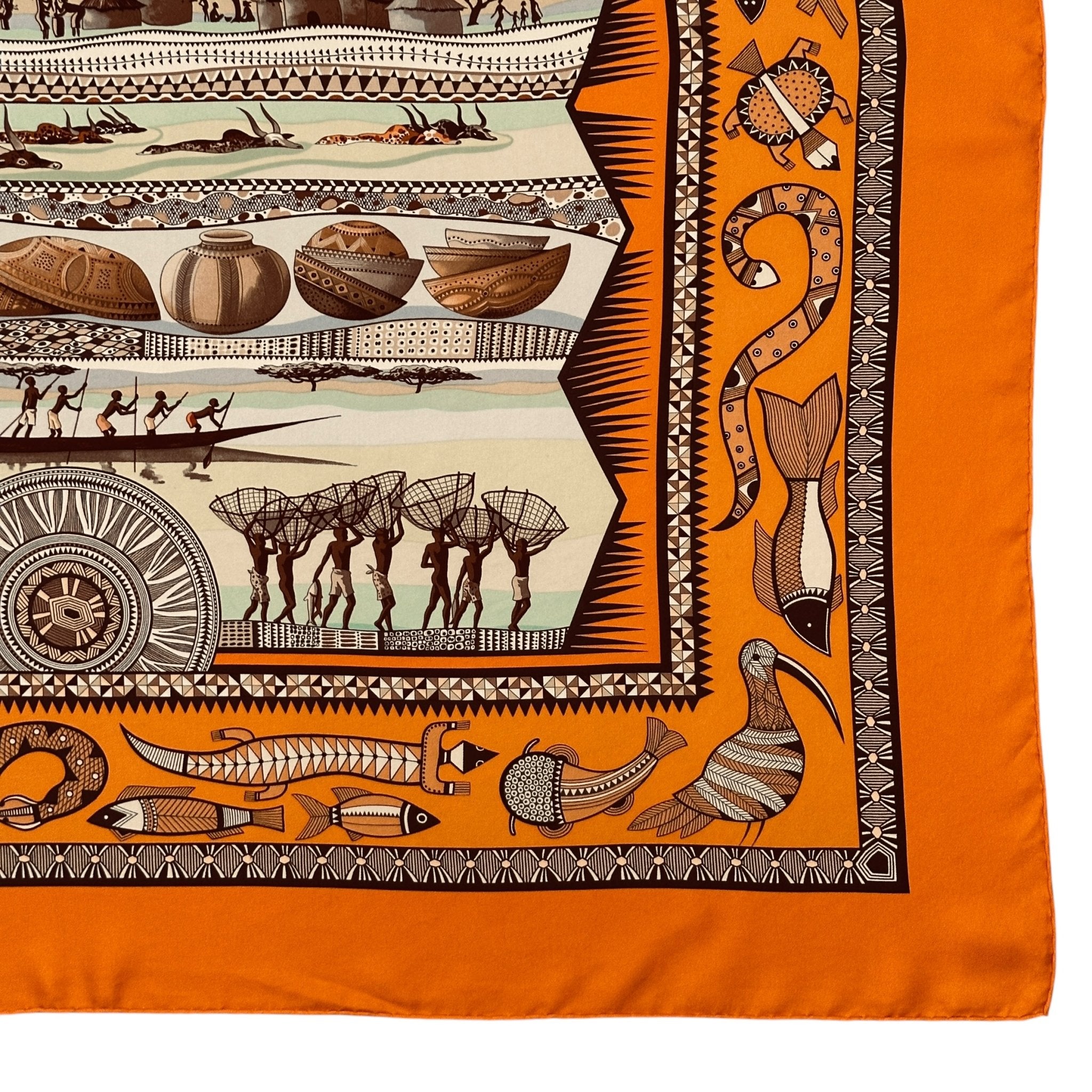 foulard carre hermes la vie du fleuve d'occasion orange en tres bon état