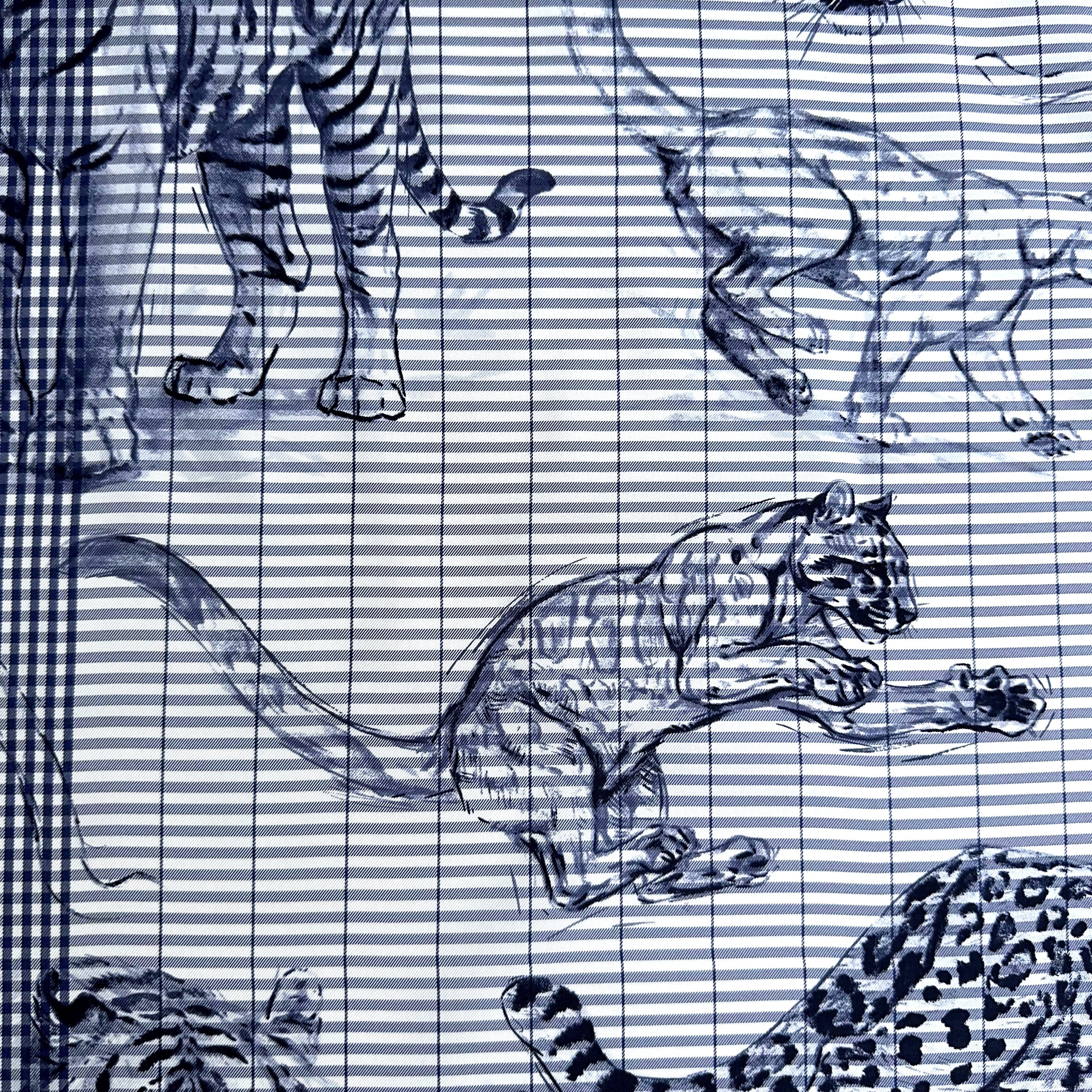 Carré Hermès Dans l'atelier de Robert Dallet Finesse Eyeliner, 90 cm soie, détail tigre en mouvement