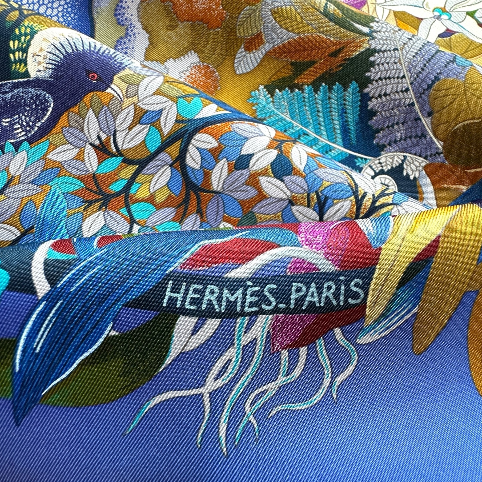 zoom sur signature Hermès Paris